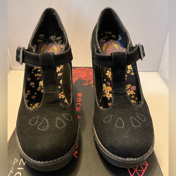Rock & Candy Shoes - Rock & Candy Black Mazzie Platform Mary-Jane Wedges Size 8.5